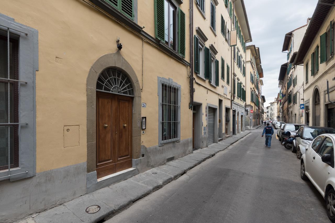 F7 - Santa Croce One Bedroom Flat For 2 Or 3 Guests Apartamento Florença