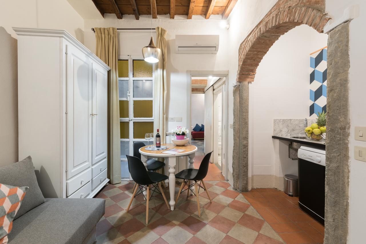 F7 - Santa Croce One Bedroom Flat For 2 Or 3 Guests Apartamento Florença